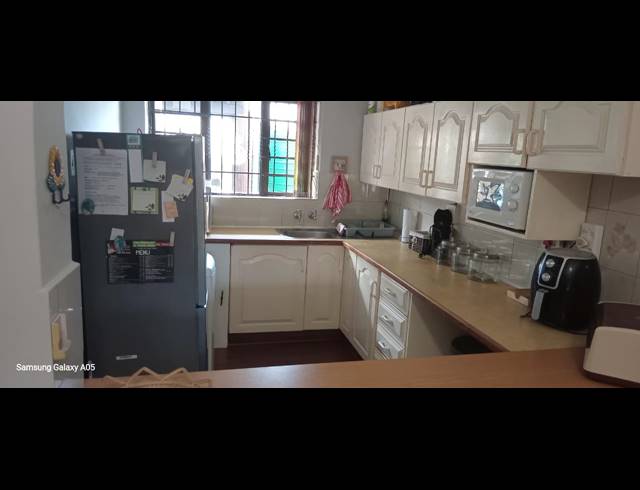 2 BEDROOM SECTIONAL TITLE FOR SALE IN RAMSGATE